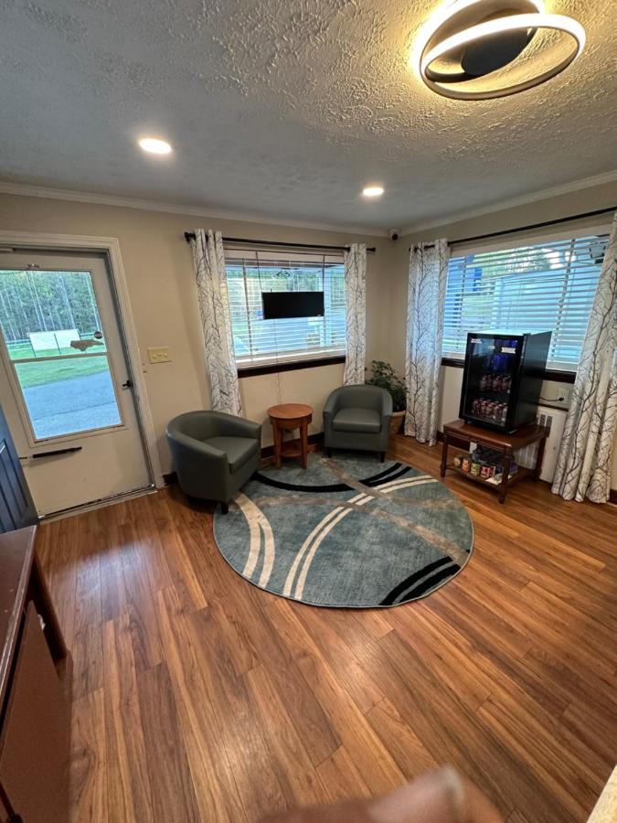 Bea'S Parkway Inn Mount Airy Extérieur photo